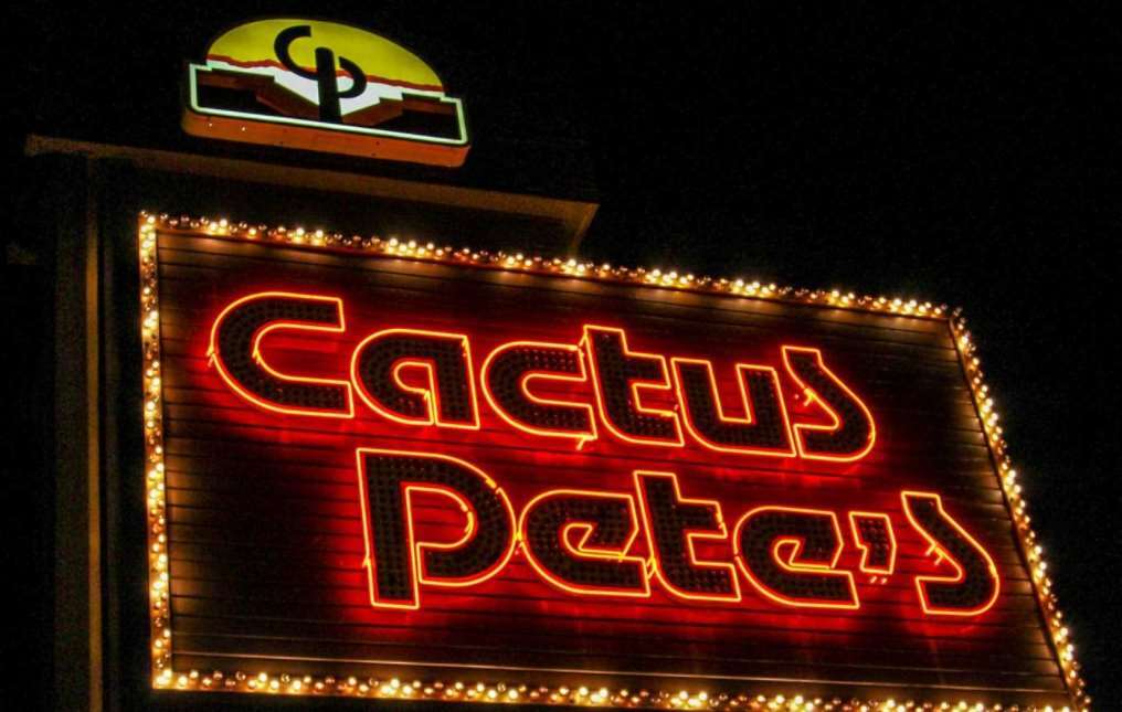 Cactus Petes Resort & Horseshu Hotel Jackpot Bagian luar foto